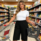 📢📢40% OFF !! ⏰Women's Casual Comfortable Elastic Waist Capri Pants