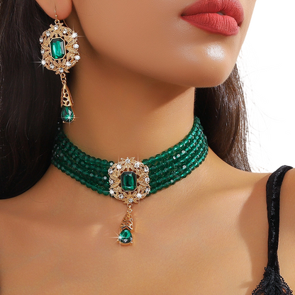 📢📢40% OFF !! ⏰Luxury Crystal Choker & Earring Set