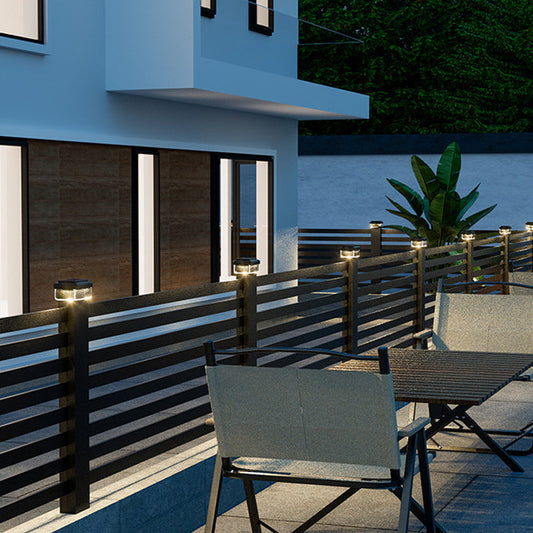 Solar Powered LED Post Cap Light
