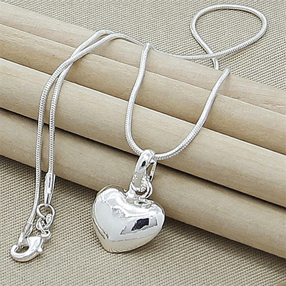 📢📢33% OFF !! ⏰Silver Plated Chubby Heart Pendant Necklace